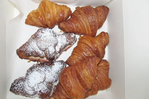 The Corner Cafe & Bakehouse photo 2