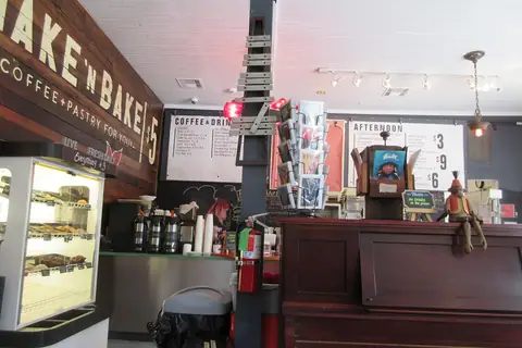 The Corner Cafe & Bakehouse photo 3
